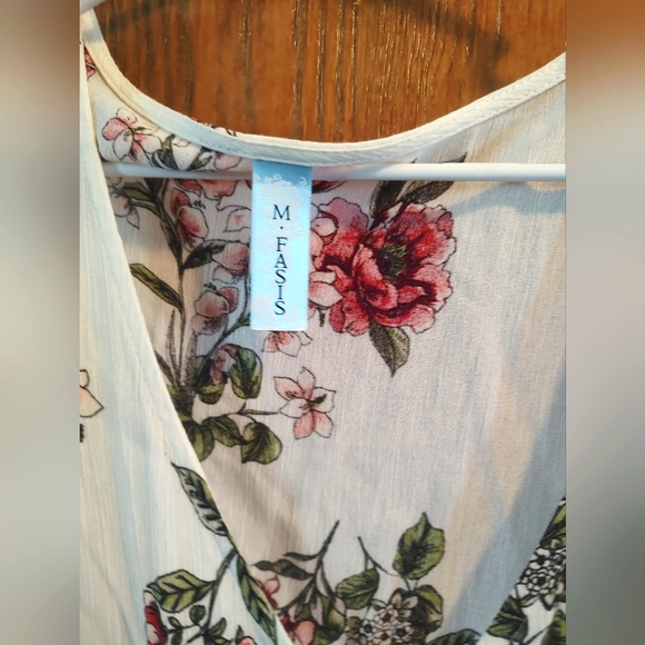 M. Fasis 3/4 sleeve size 2X tie front floral boho style top shirt blouse - Picture 3 of 9